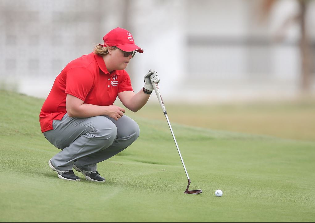 Unsere Kathi gewinnt SILBER bei den Special Olympics Summer World Games in Abu Dhabi!